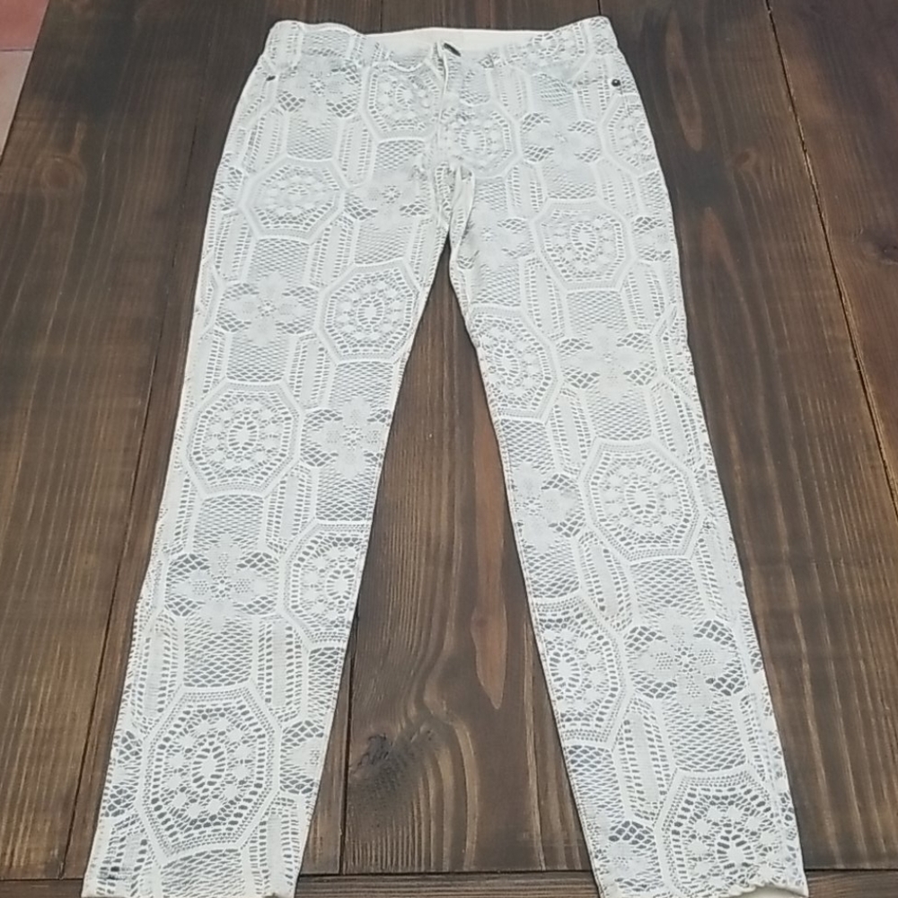 Current Elliott Lace Pattern White Jeans